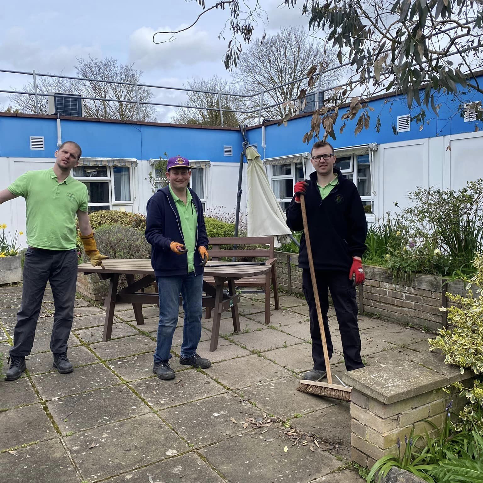 Three gentleman from Green Acre Garden Maintenance working on a garden in Oxfordshire - Green Acre Garden Maintenance in Wallingford Didcot
