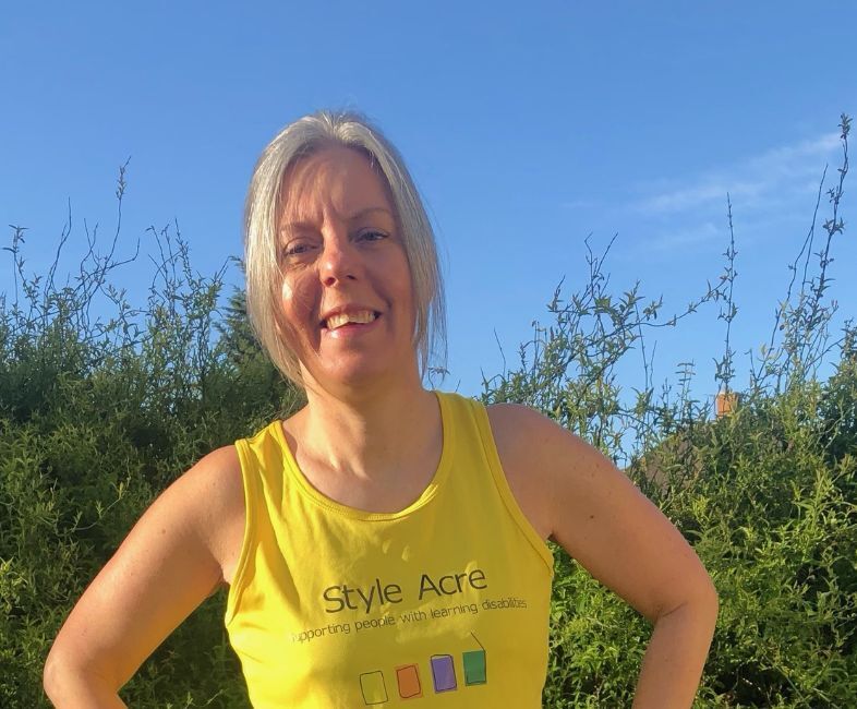 Running the London Marathon Fundraiser running the London Marathon for Style Acre