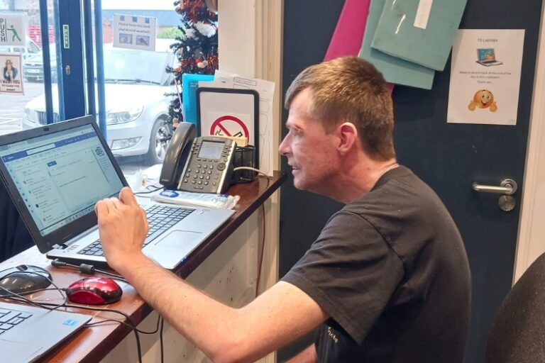 Working at Reception at T2